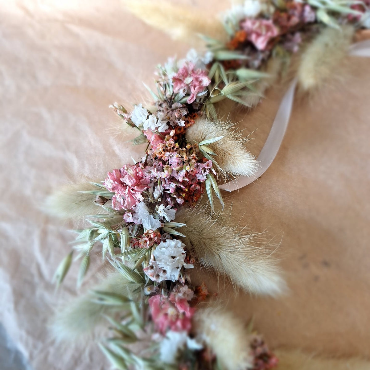 Couronne de fleurs séchées
