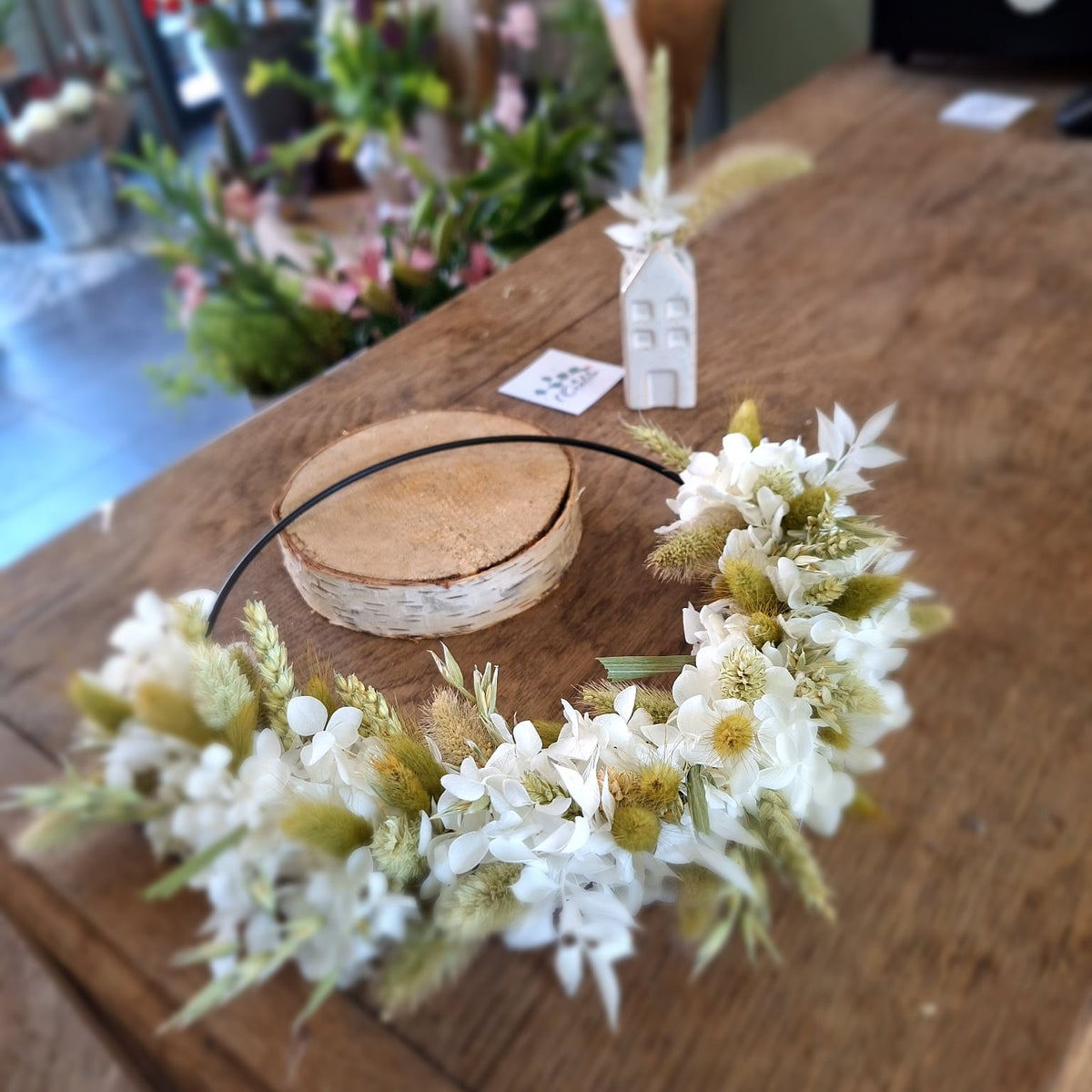 Couronne de fleurs séchées