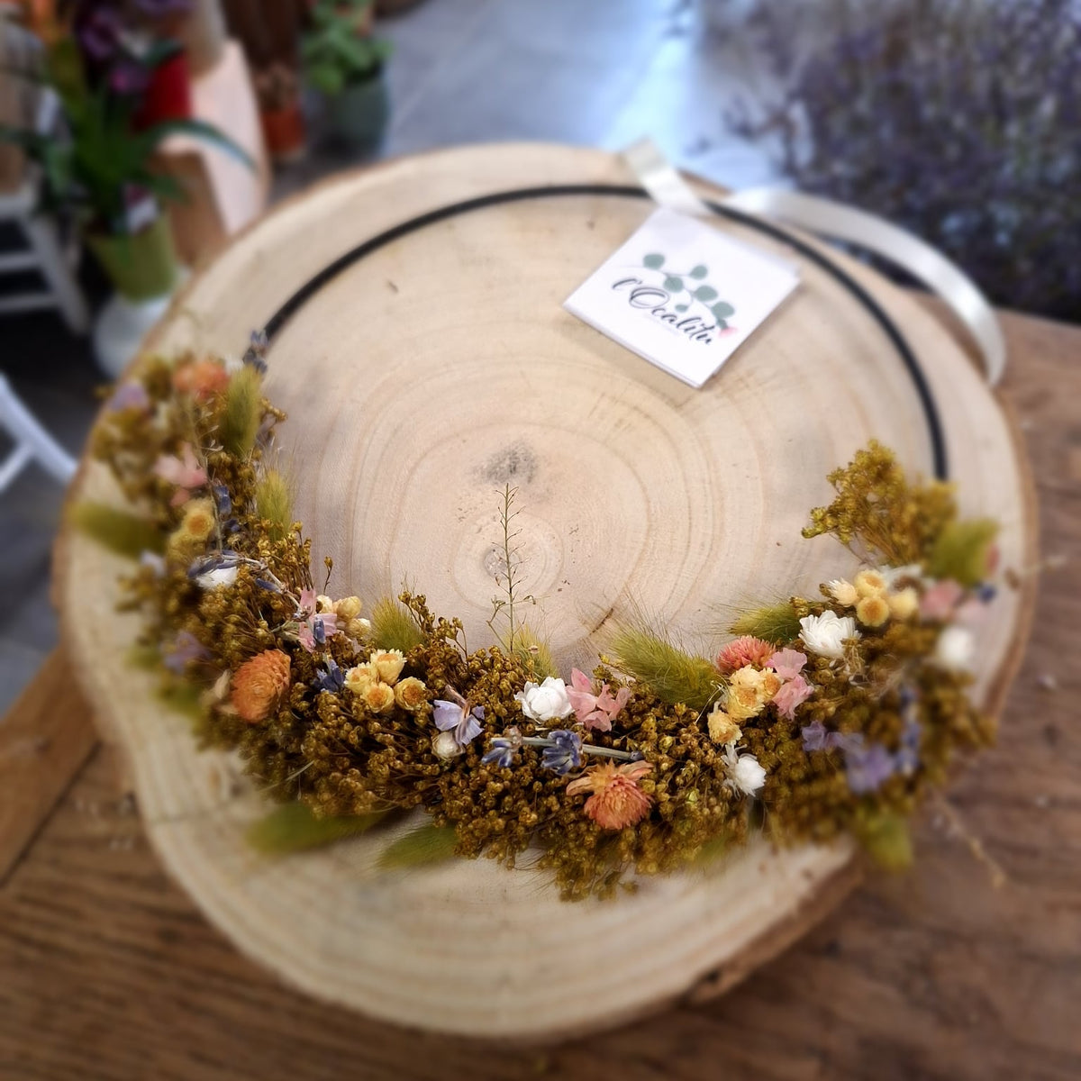 Couronne de fleurs séchées
